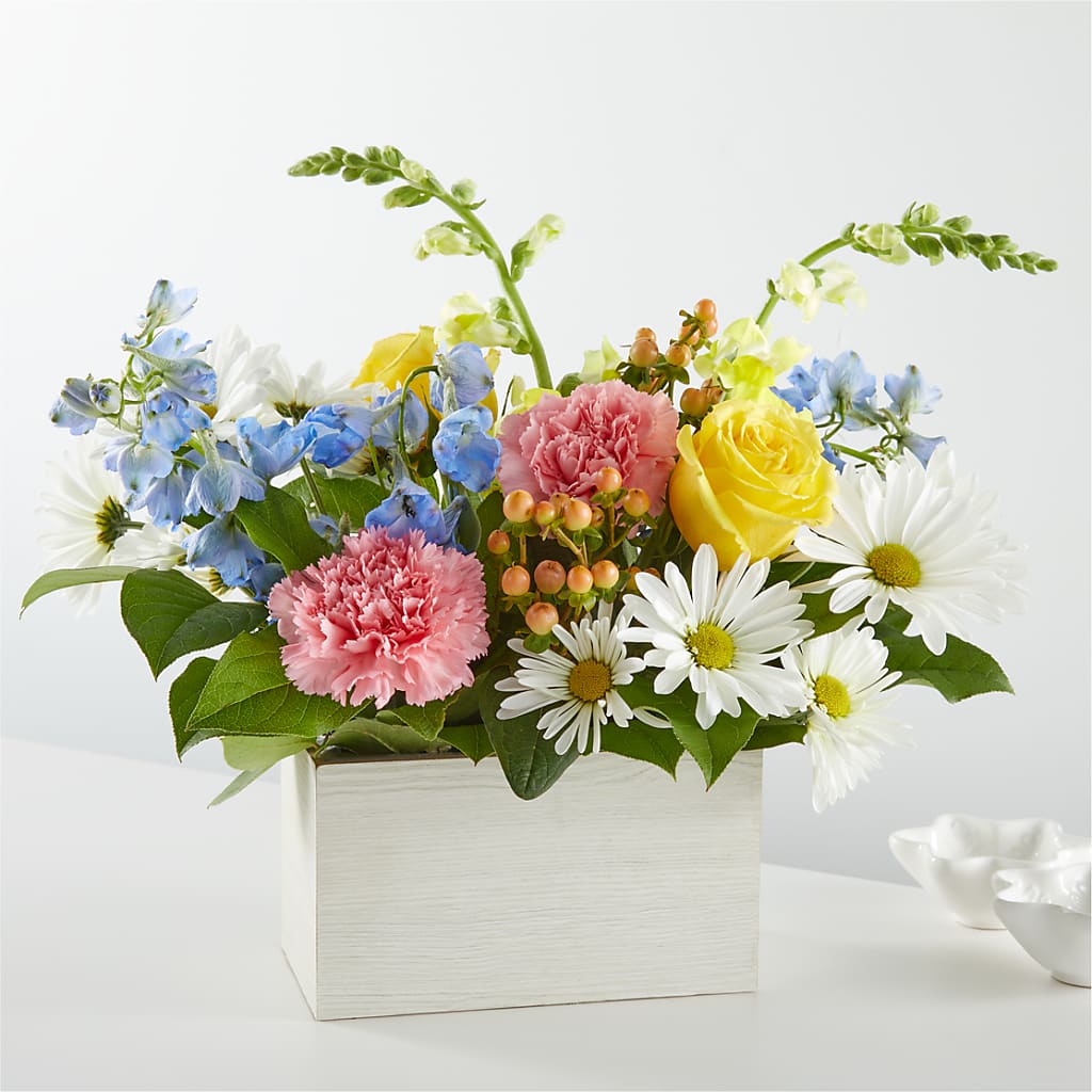 Sun Salutation Box Bouquet – The Flower Nook Inc, Orlando FL