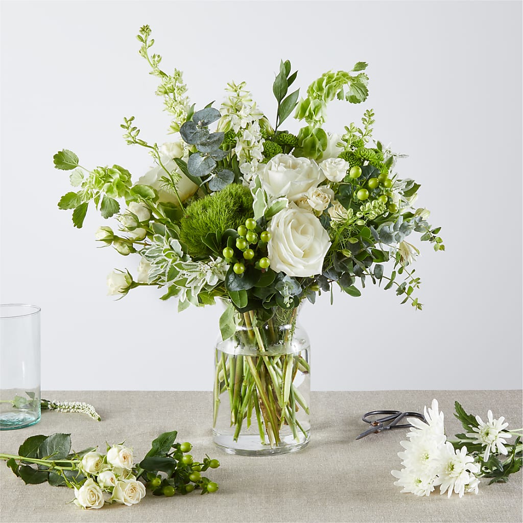 Irish Garden - A Florist Original – The Flower Nook Inc, Orlando FL