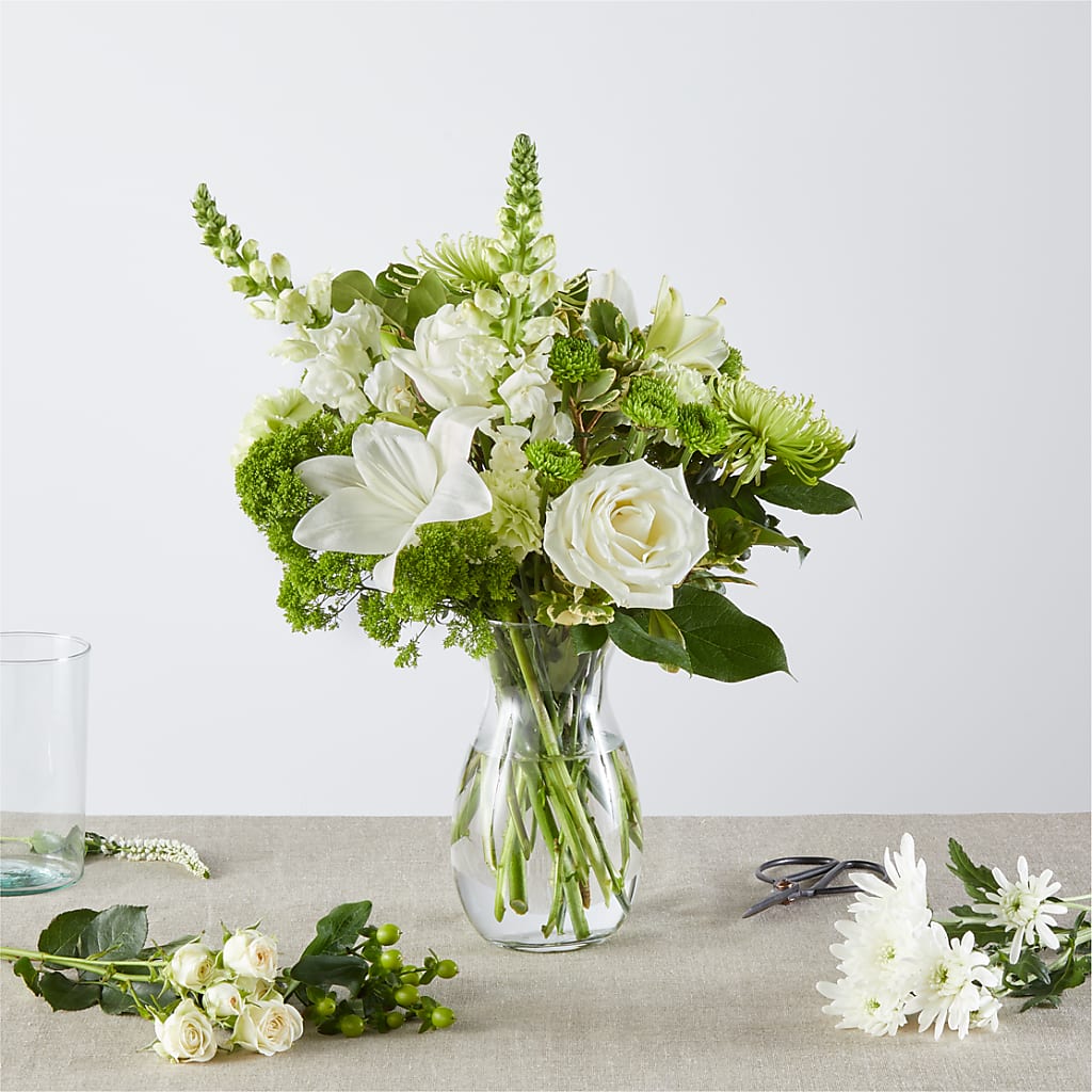 Irish Garden - A Florist Original – The Flower Nook Inc, Orlando FL
