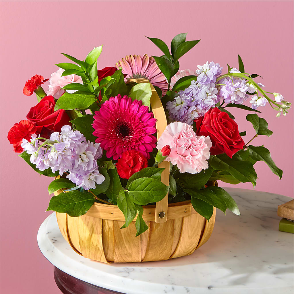 Pink Picnic Basket – The Flower Nook Inc, Orlando FL