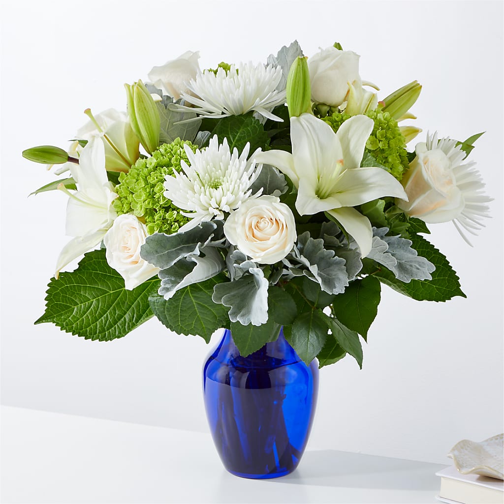 Snowy Dreams Bouquet – The Flower Nook Inc, Orlando FL