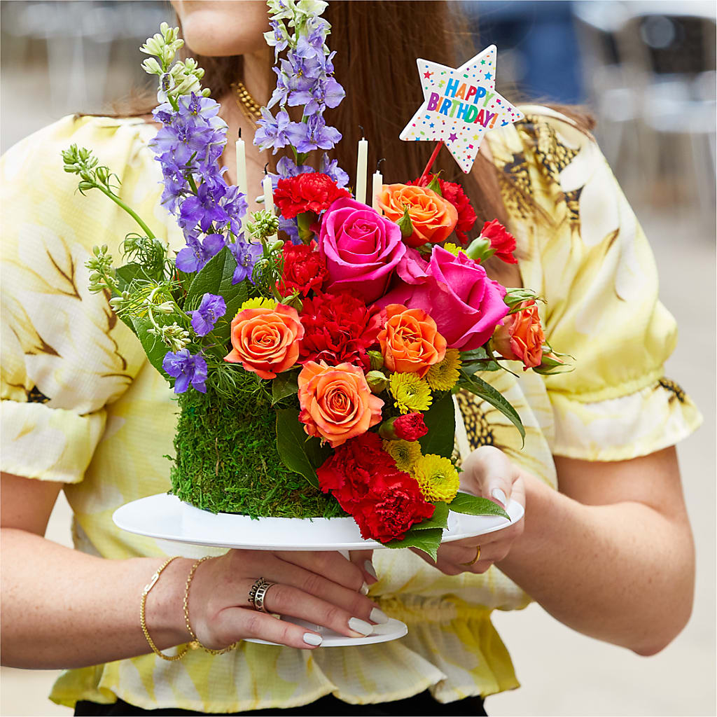 Best Year Yet Floral Cake – The Flower Nook Inc, Orlando FL