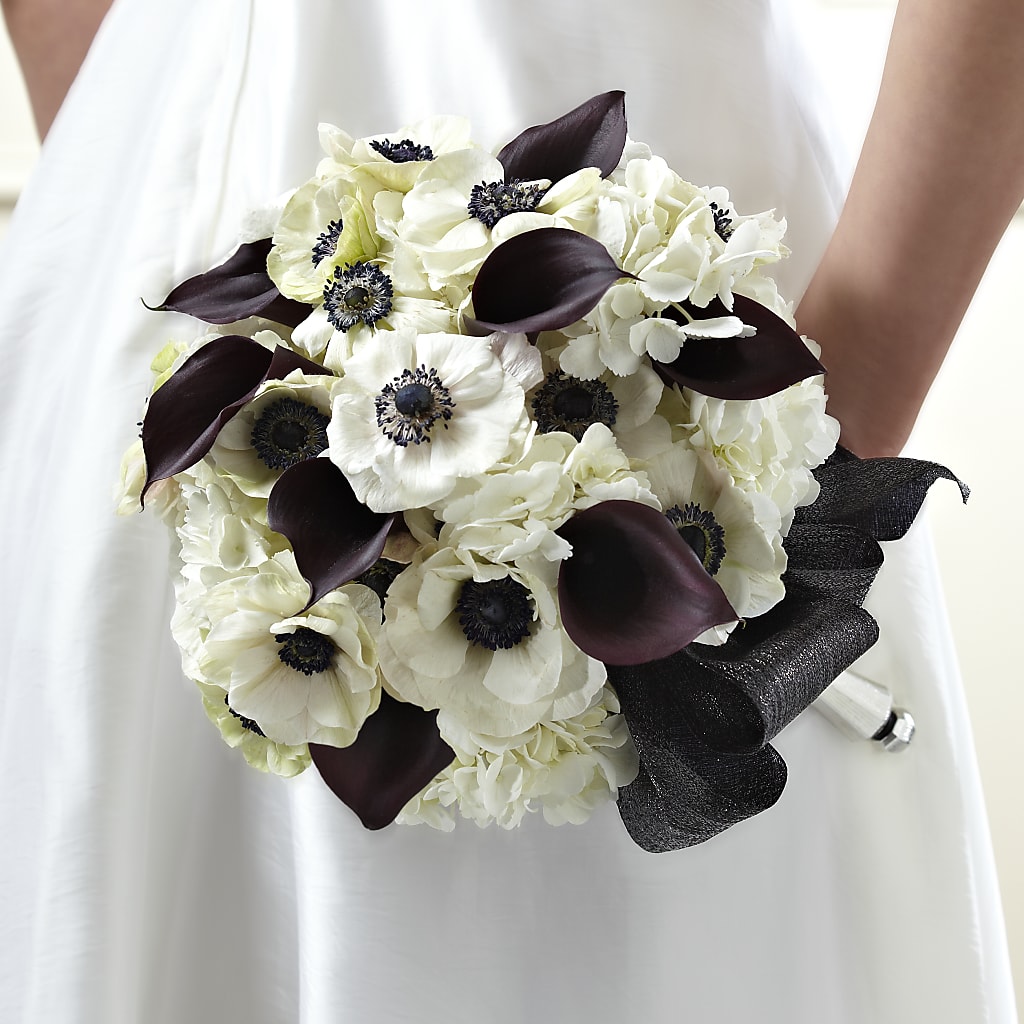 To Have and To Hold Bouquet – The Flower Nook Inc, Orlando FL