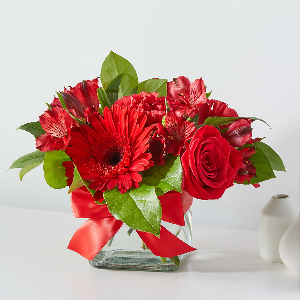 Red Hot Bouquet – The Flower Nook Inc, Orlando FL