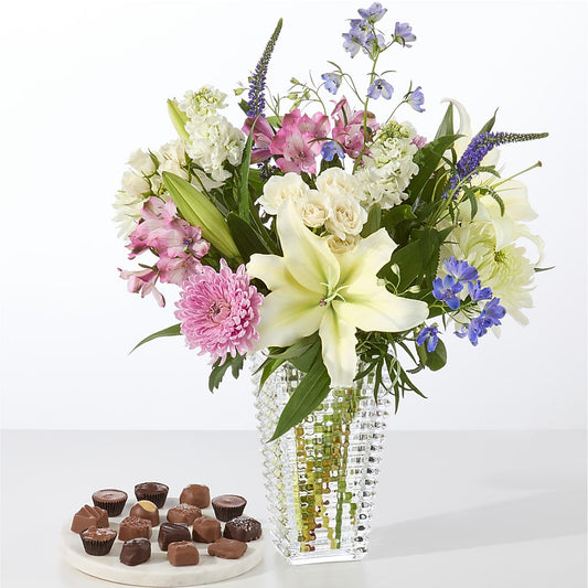 Winter Celebration Bouquet –  The Flower Nook Inc, Orlando FL