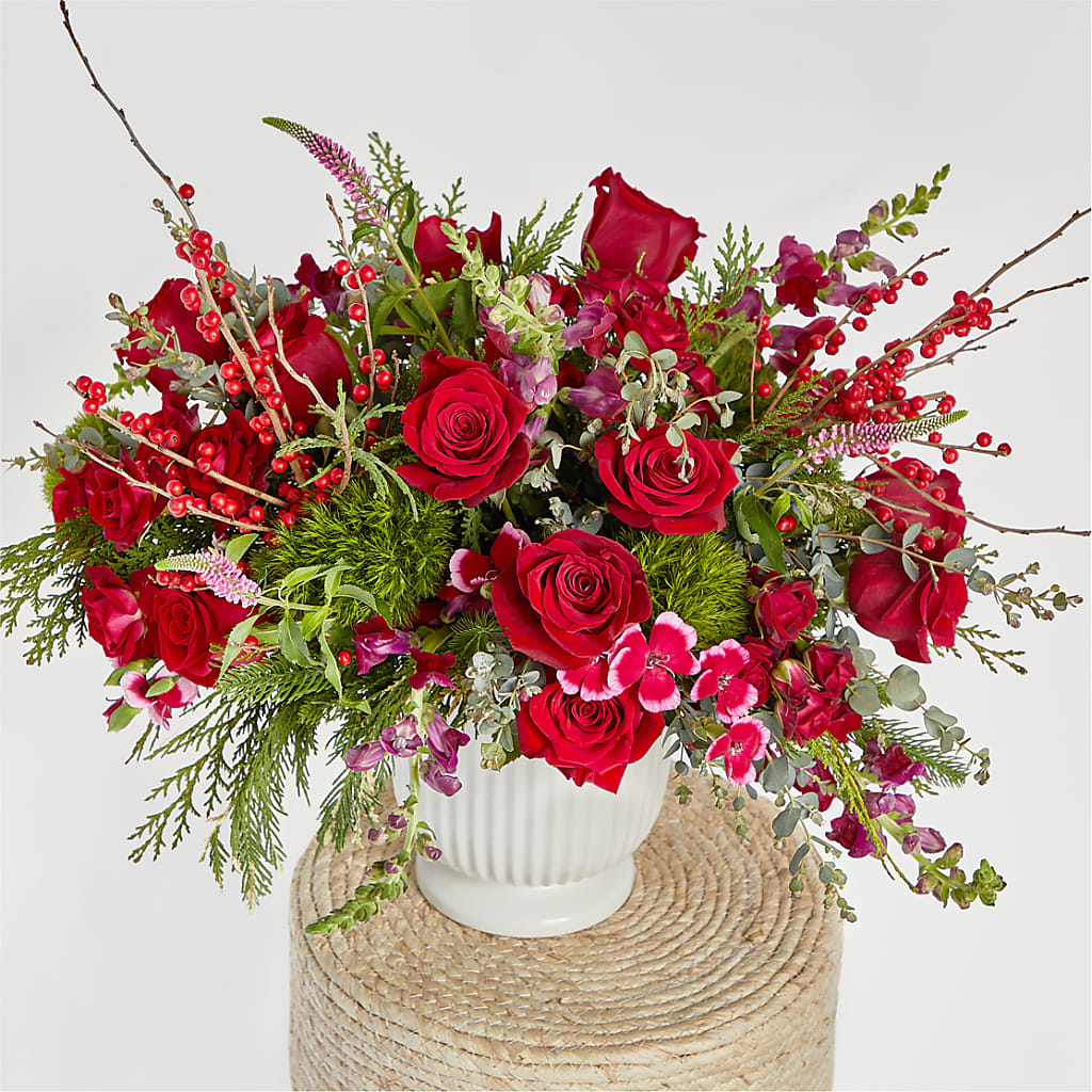 Big Red Bow Bouquet –  The Flower Nook Inc, Orlando FL